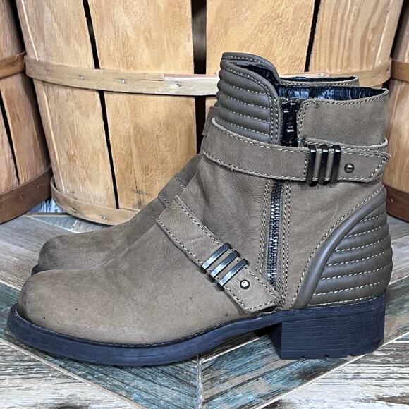 Circus by Sam Edelman Gia Taupe Olive Leather Chunky Heel Moto Boot Women Size 8 - Picture 2 of 12